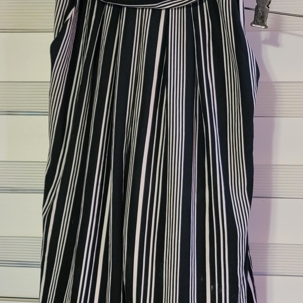 Derek Heart Black and White Striped Garment